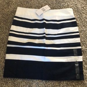 NWT Skirt Tommy Hilfiger